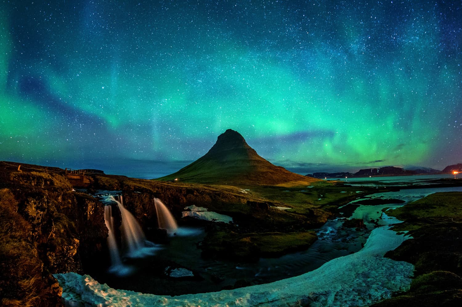ver auroras boreales en Islandia